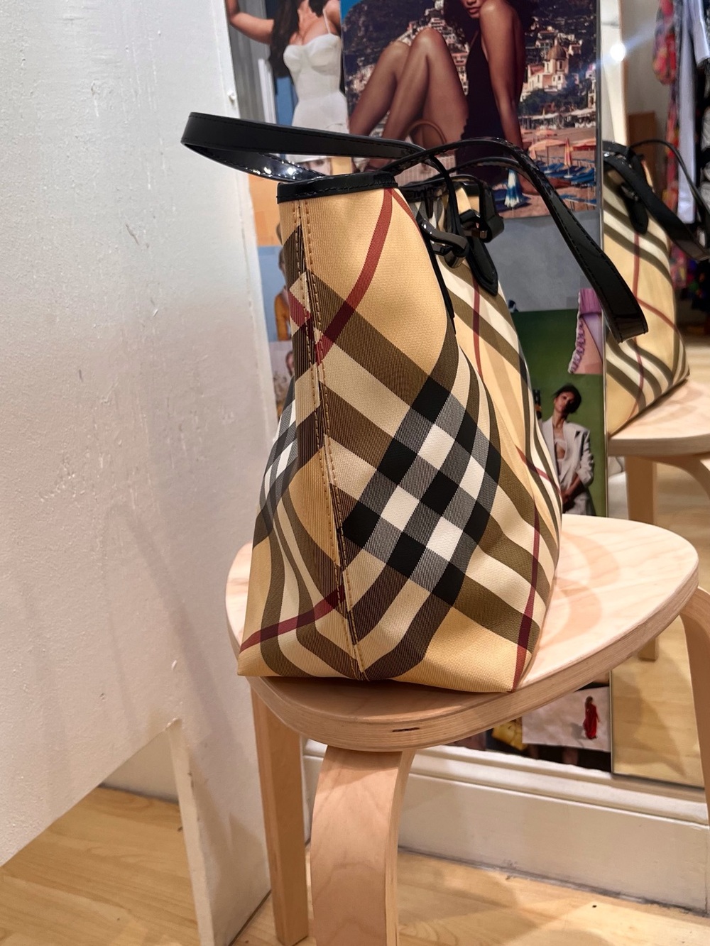 “Nickie” Plaid Tote Bag with Black Trim - Beige - Picture 4 of 13